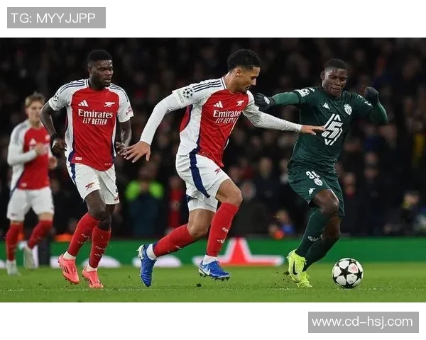 巴黎圣曼与摩纳哥对决分析及比赛前瞻策略探讨