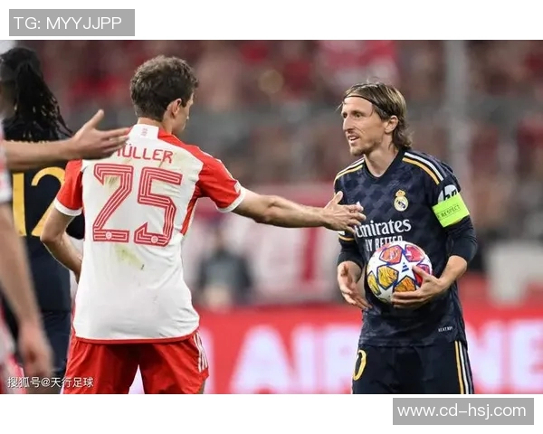 拜仁慕尼黑与皇家马德里激战回顾:巅峰对决再掀欧冠风云 拜仁慕尼黑与皇家马德里激战回顾:巅峰对决再掀欧冠风云