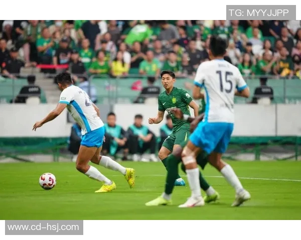 青岛黄海迎战北京控股争夺中超联赛关键积分之战