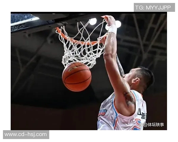 陈林坚的篮球之路：从青涩少年到职业球员的成长故事与奋斗历程