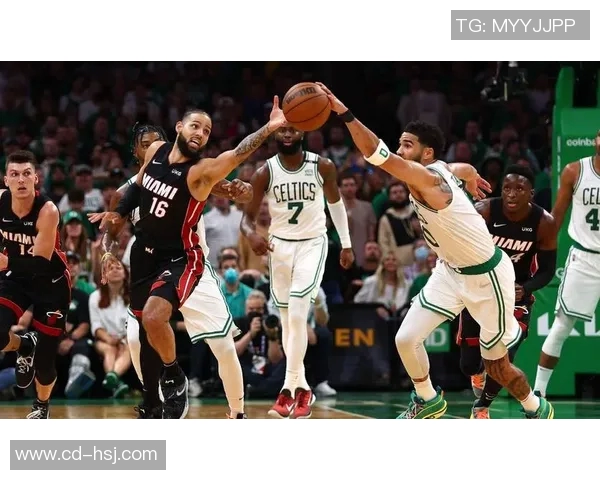 鹈鹕与勇士G3激战正酣谁能在季后赛中逆袭夺胜 鹈鹕与勇士G3激战正酣谁能在季后赛中逆袭夺胜