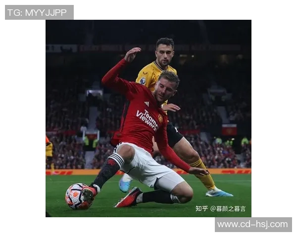 曼联与狼队激战正酣精彩比赛直播全程回顾与分析