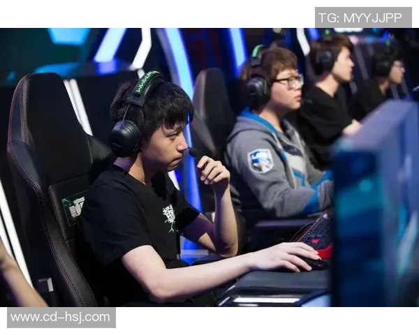 英雄联盟战术分析：深入探讨EDG包夹策略的成功与挑战